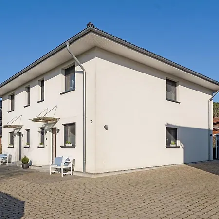 De Hueues Achtern Sandlid Haus A Bosau